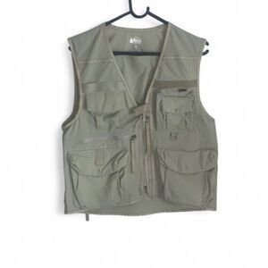 REI utility fishing vest sage green men size small outdoor tactical gear